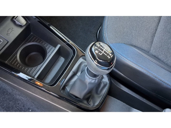 KWID 1.0 12V SCE FLEX INTENSE MANUAL