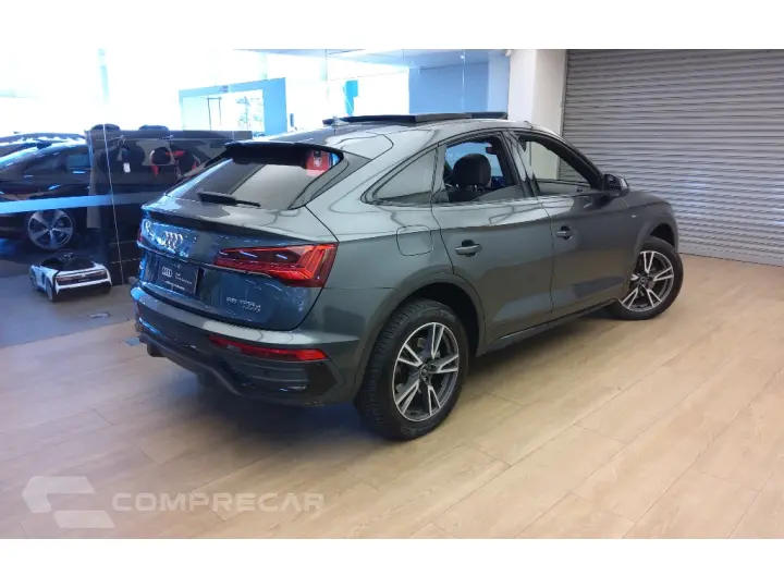 Q5 2.0 55 TFSIE PHEV SPORTBACK PERFORMANCE BLACK Q