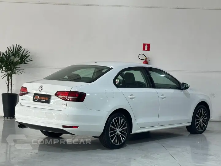 JETTA 1.4 16V TSI Comfortline