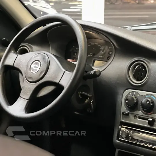 CELTA 1.0 MPFI VHC Life 8V