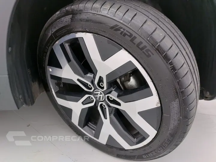 TAOS 1.4 250 TSI TOTAL FLEX HIGHLINE AUTOMÁTICO