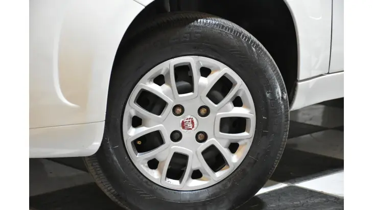 UNO - 1.0 EVO VIVACE 8V 4P MANUAL