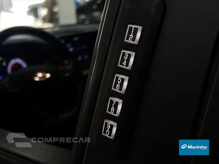 MAVERICK 2.0 ECOBOOST GASOLINA LARIAT FX4 AUTOMÁT