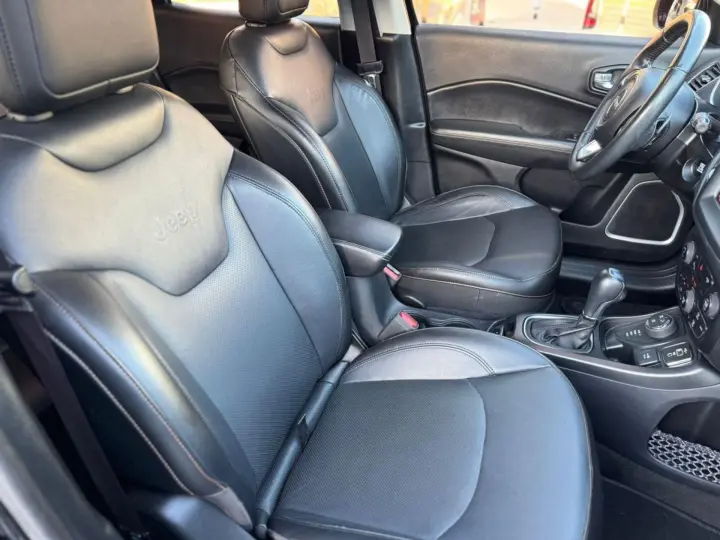 COMPASS 2.0 16V DIESEL LONGITUDE 4X4 AUTOMÁTICO