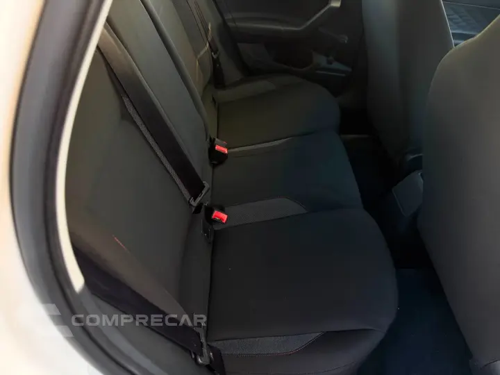 Polo Track 1.0 Flex 12V 5p