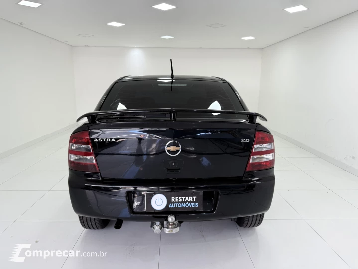 ASTRA 2.0 MPFI Advantage 8V