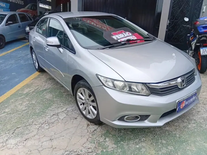 Civic LXS automático