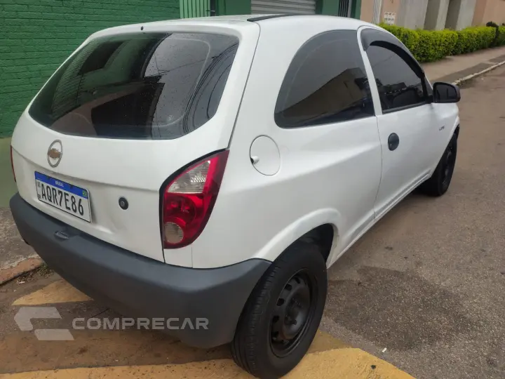 CELTA 1.0 MPFI Life 8V