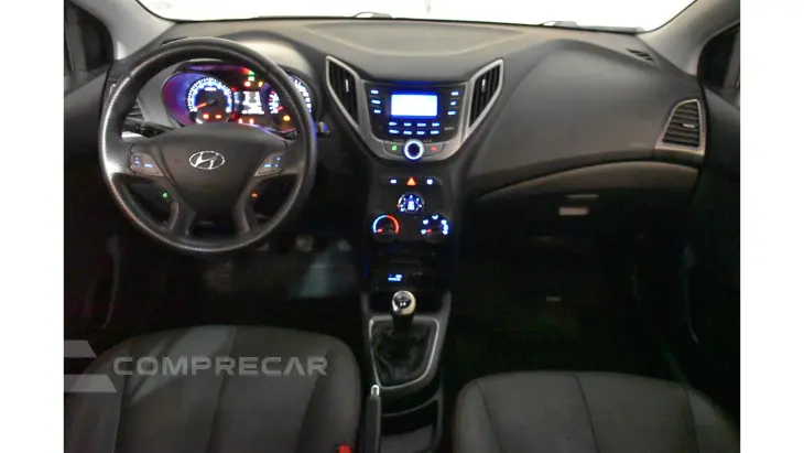 HB20 - 1.6 COMFORT PLUS 16V 4P MANUAL