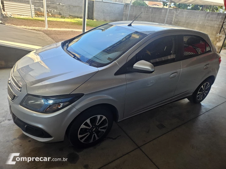 ONIX 1.4 MPFI LTZ 8V