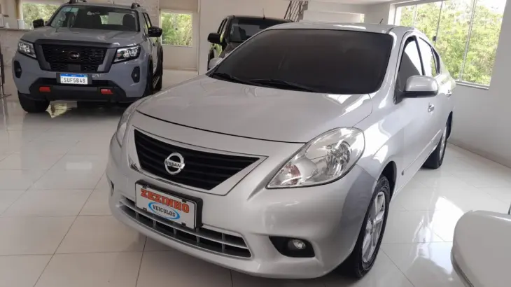 Versa Sedan 1.6 16V 4P FLEX SL