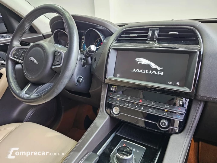 F-PACE 2.0 16V Turbo Prestige AWD