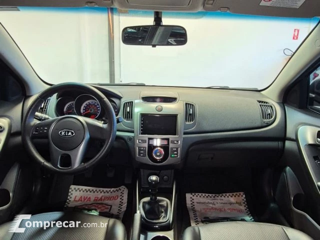 CERATO - 1.6 EX3 SEDAN 16V 4P MANUAL