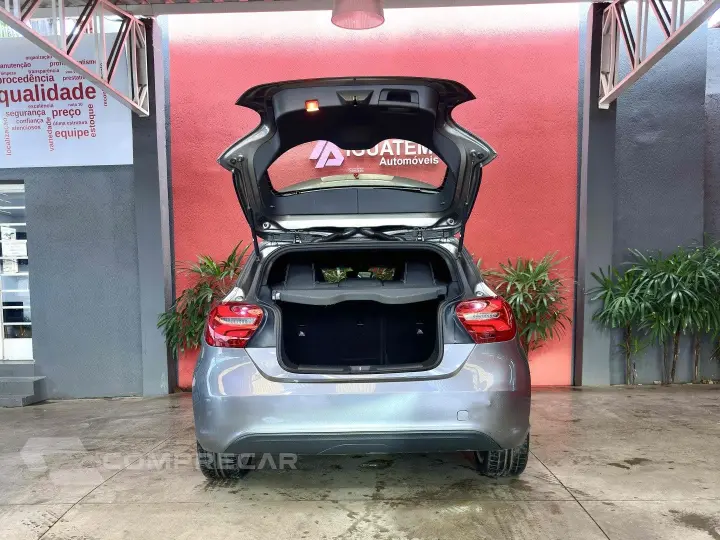 A 200 1.6 CGI FLEX 7G-DCT