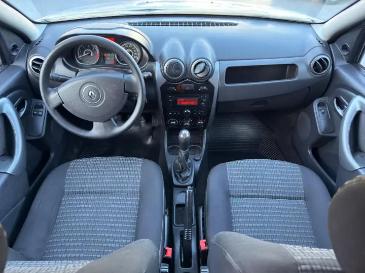 SANDERO 1.6 Expression 8V