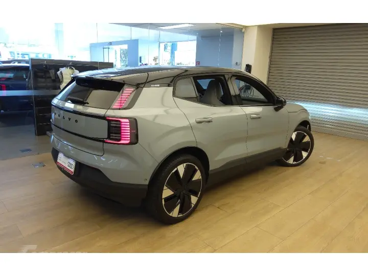 EX30 69 KW ELÉTRICO ULTRA