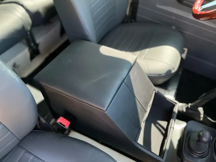 DEFENDER 2.5 SW HCPU 130 4X4 TURBO DIESEL 4P MANUAL