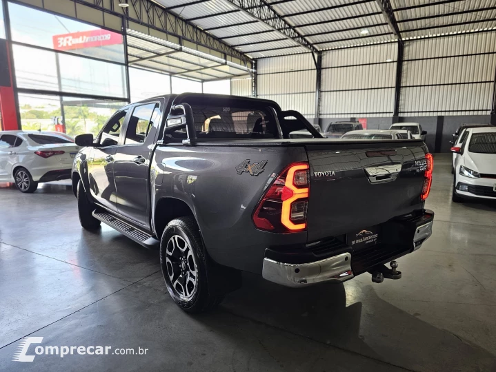 HILUX 2.8 D-4d Turbo CD SRX 4X4