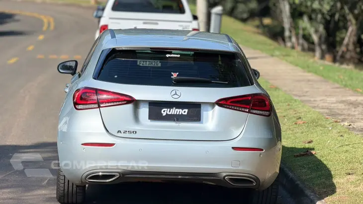 GLA 250 2.0 16V Turbo Vision