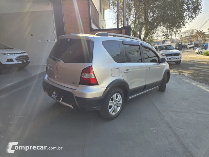LIVINA X-GEAR SL/X-GEAR 1.8 Flex F. Aut.