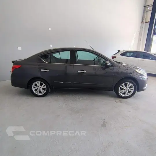VERSA UNIQUE 1.6 16V FLEXSTART 4P AUT.