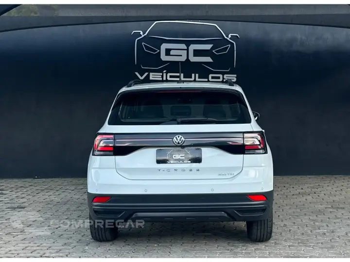 T-CROSS 1.0 200 TSI TOTAL FLEX AUTOMÁTICO