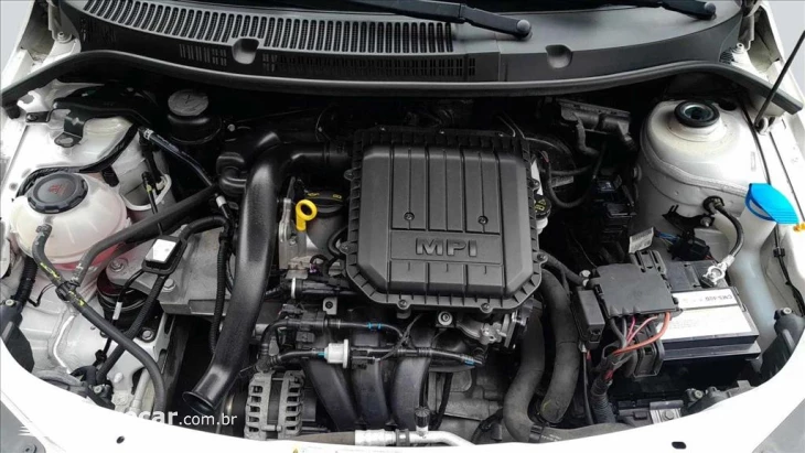 VOYAGE 1.0 12V MPI TOTALFLEX 4P MANUAL