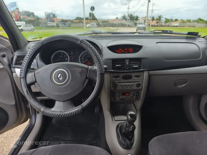 SYMBOL 1.6 EXPRESSION 16V FLEX 4P MANUAL