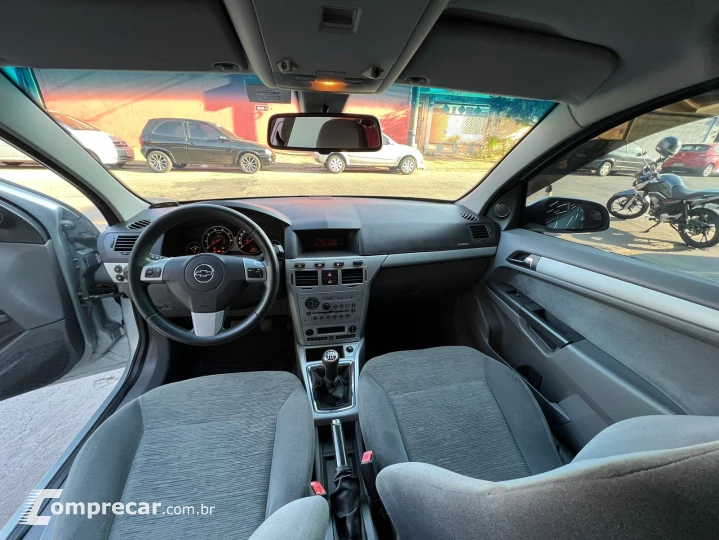 VECTRA 2.0 MPFI Elegance 8V 140cv