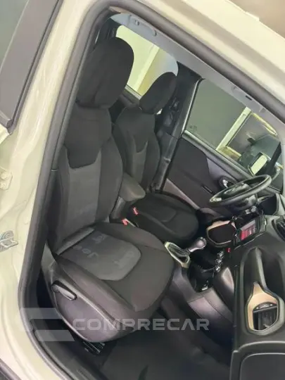 RENEGADE 1.8 AT