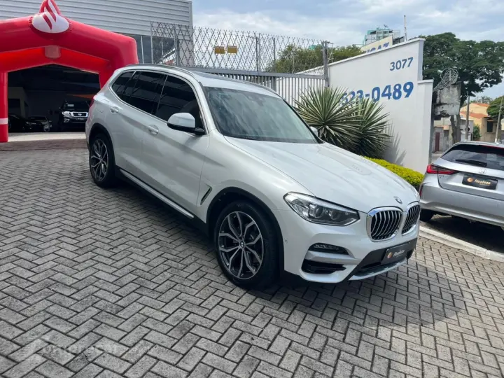 X3 XDRIVE 30e Turbo Aut. (Híbrido)