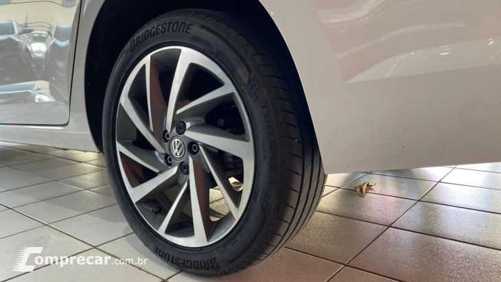 VOLKSWAGEN VIRTUS 1.0 200 TSI HIGHLINE