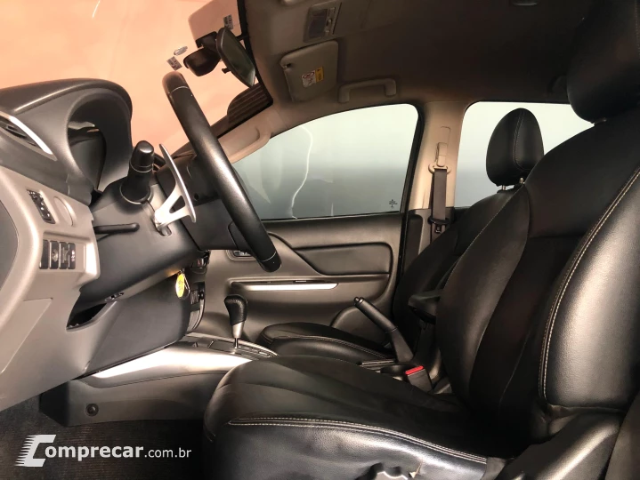 L200 TRITON 2.4 16V Turbo Sport HPE CD 4X4