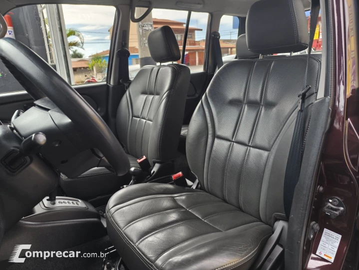 PAJERO TR4 2.0 4X4 16V 140CV FLEX 4P AUTOMÁTICO
