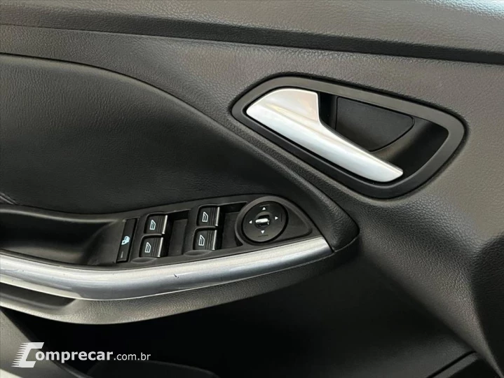 FOCUS 2.0 TITANIUM 16V FLEX 4P POWERSHIFT