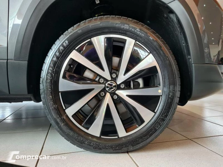 TAOS 1.4 250 TSI HIGHLINE