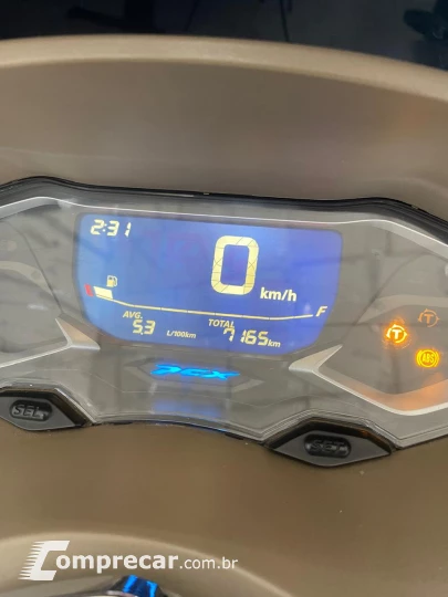 PCX 160 DLX