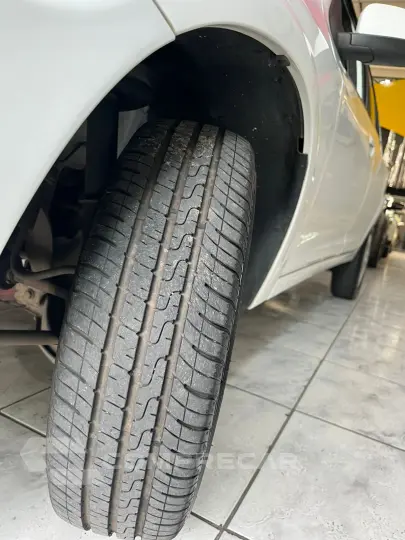 CELTA 1.0 MPFI LT 8V