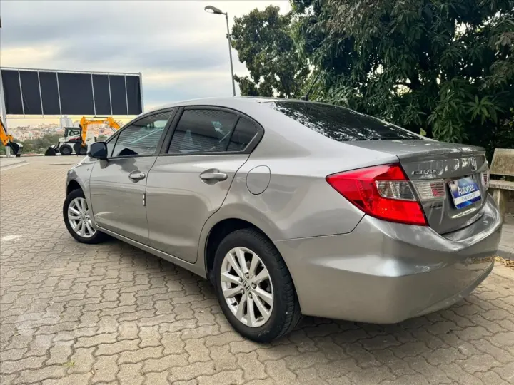 CIVIC 1.8 LXS 16V FLEX 4P MANUAL