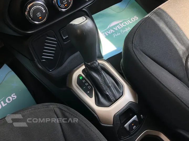 Renegade 1.8 16V Flex Sport 4P Automático