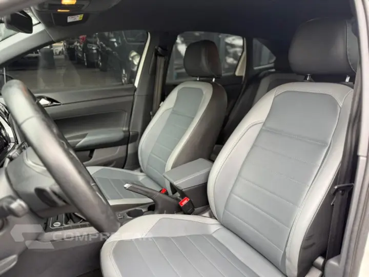 Nivus Highline 1.0 200 TSI Flex Aut.