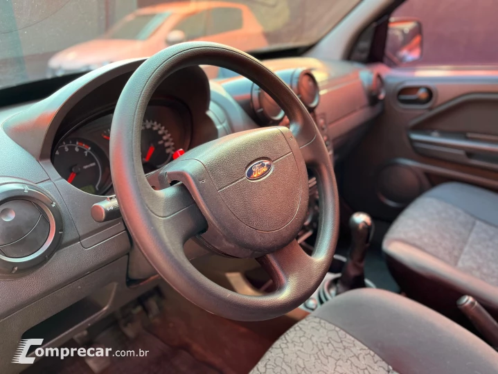 ECOSPORT 1.6 XLS 8V