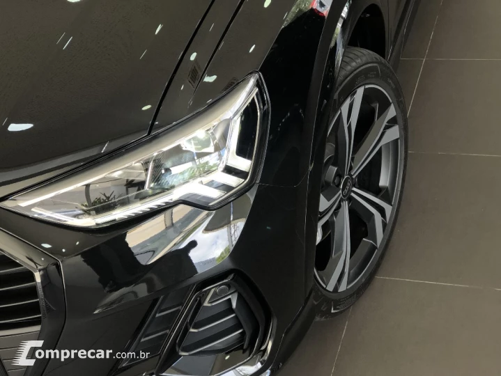 Q3 2.0 40 TFSI GASOLINA PERFORMANCE BLACK PLUS QUATTRO TIPTR