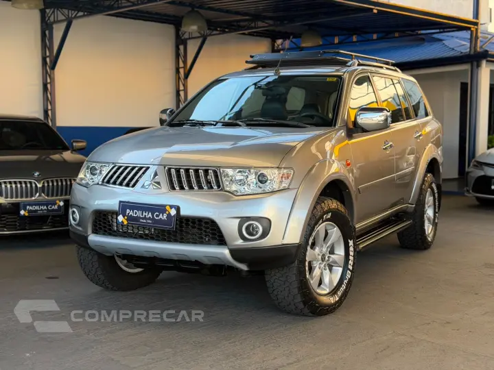Pajero DAKAR HPE 3.2 4x4 T.I Dies 5p Aut