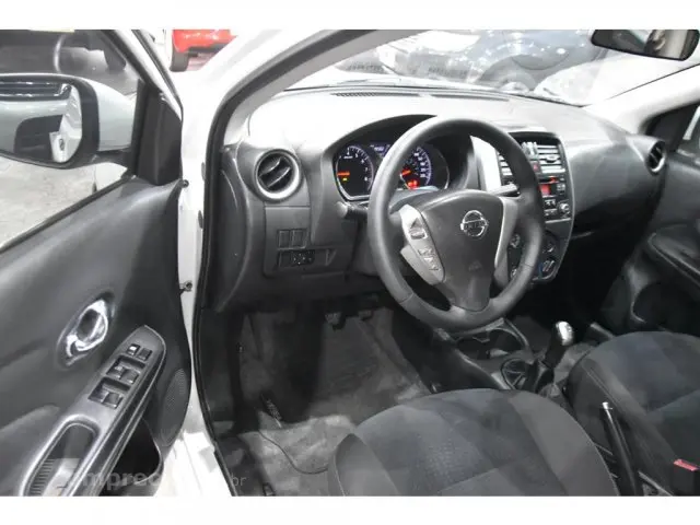 VERSA - 1.6 16V SL 4P MANUAL