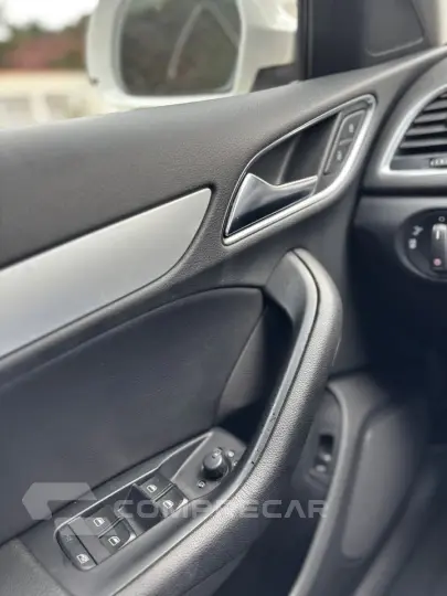 Q3 2.0 TFSI Ambiente Quattro S Tronic