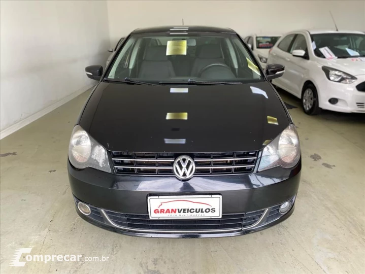POLO SEDAN 1.6 MI COMFORTLINE 8V FLEX 4P AUTOMATI