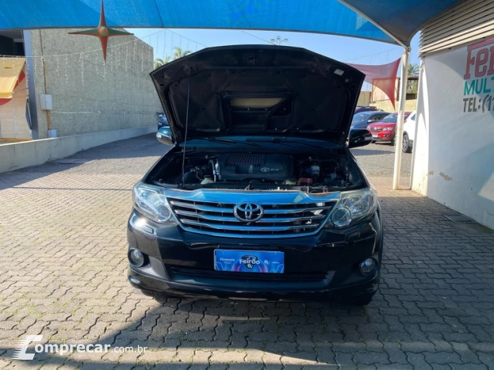 HILUX SW4 3.0 SRV 4X4 7 Lugares 16V Turbo Intercooler