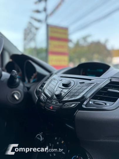 FIESTA 1.6 Titanium Hatch 16V