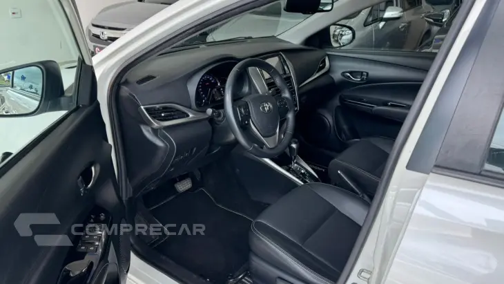 YARIS 1.5 16V Sedan XLS